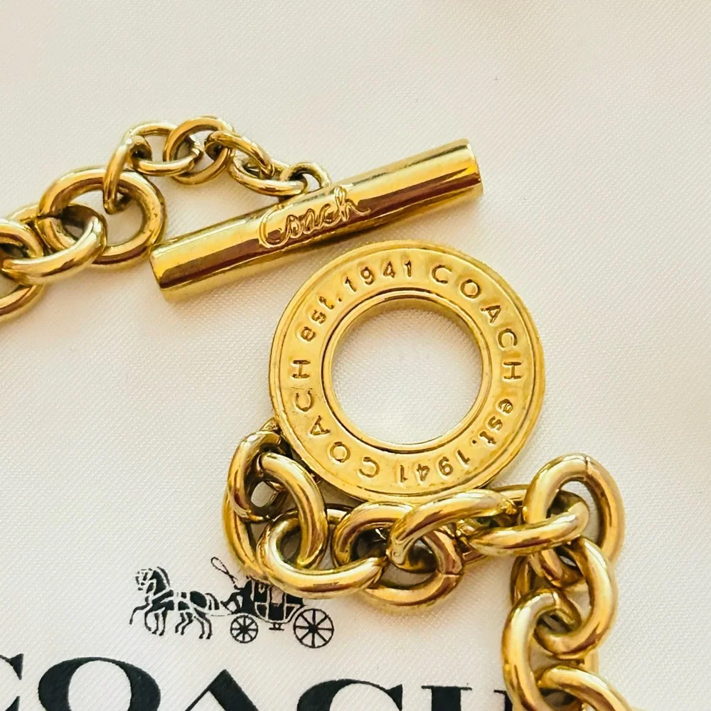 💰SOLD💰NWOT Coach 1941 Toggle Necklace - Picture 6 of 6
